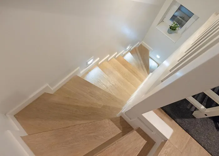 Landsend Σπίτι διακοπών List